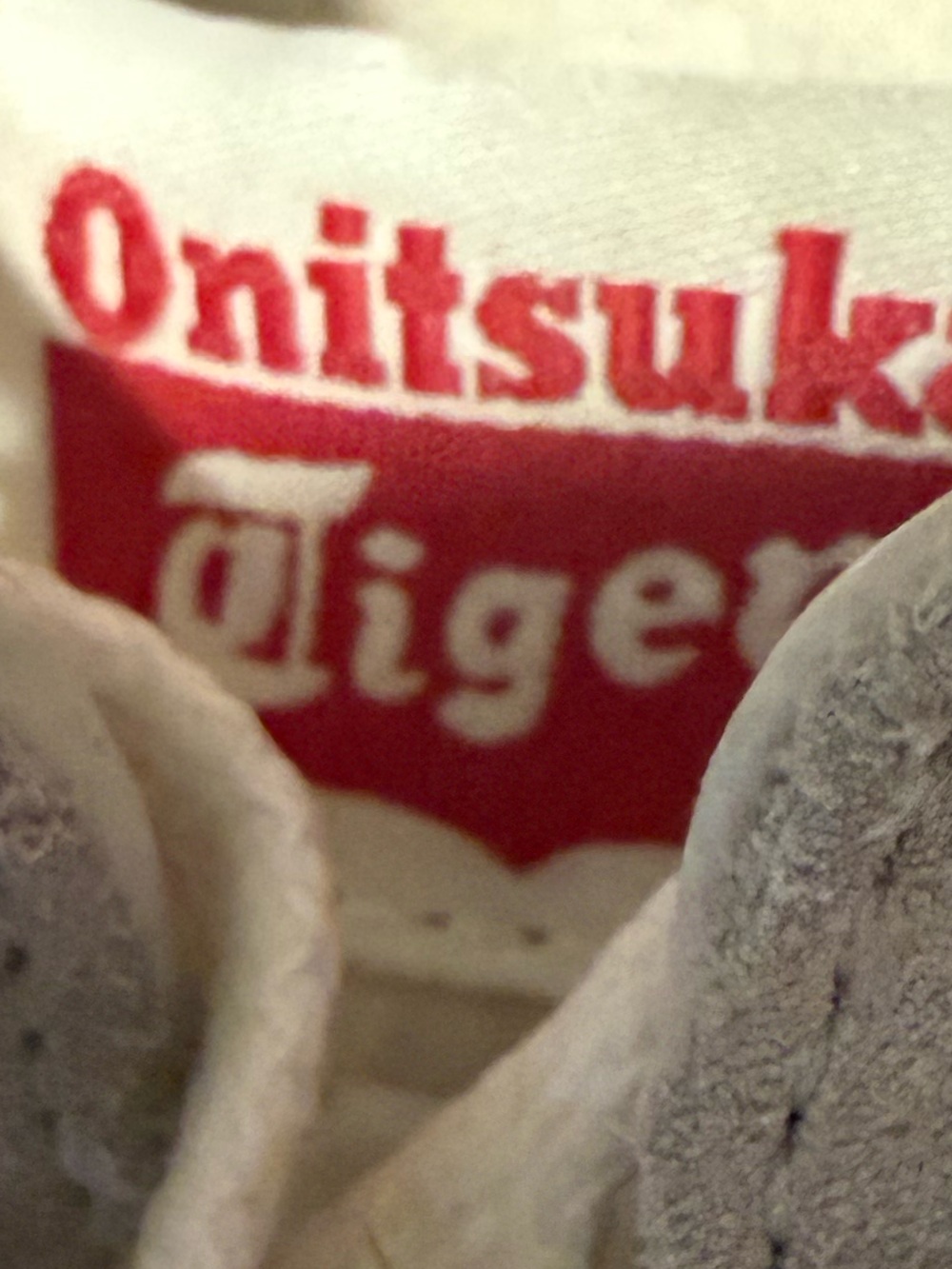 Onitsuka Tiger D109L red white blue running shoes women’s size 6.5 sneakers EUC - Picture 3 of 7